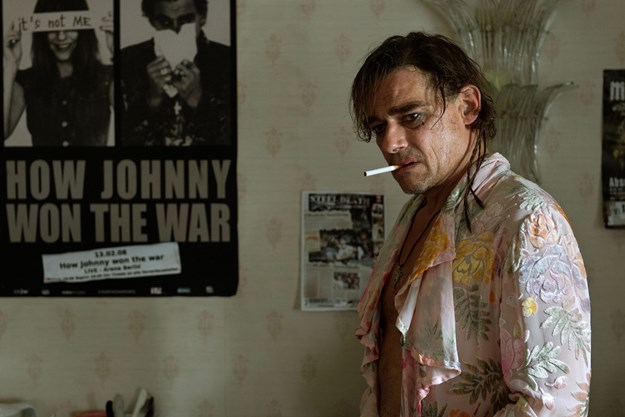 http://images.derstandard.at/t/M625/movies/2016/23827/161010223120208_7_die-welt-der-wunderlichs-liebe-muss-man-koennen_aufm03.jpg http://images.derstandard.at/t/M625/movies/2016/23827/161010223120208_7_die-welt-der-wunderlichs-liebe-muss-man-koennen_aufm03.jpg