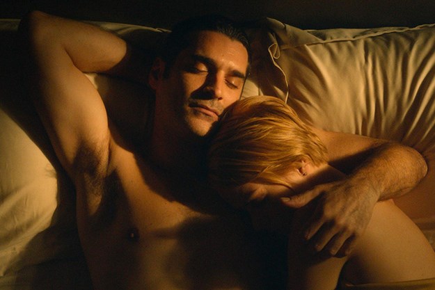 http://images.derstandard.at/t/M625/movies/2017/25432/170516223101458_7_worlds-apart_aufm02.jpg http://images.derstandard.at/t/M625/movies/2017/25432/170516223101458_7_worlds-apart_aufm02.jpg