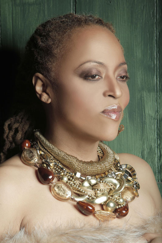 Cassandra Wilson Kurs Auf Lady Day Musik Derstandard At › Kultur