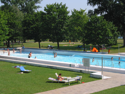 Strandbad Gänsehäufel - Wien - derStandard.at › Panorama