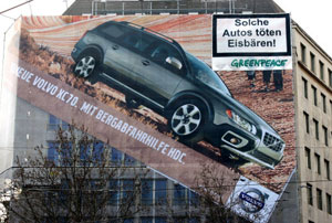 Greenpeace Protestaktion Gegen Autowerbungen Werbung Derstandard At Etat