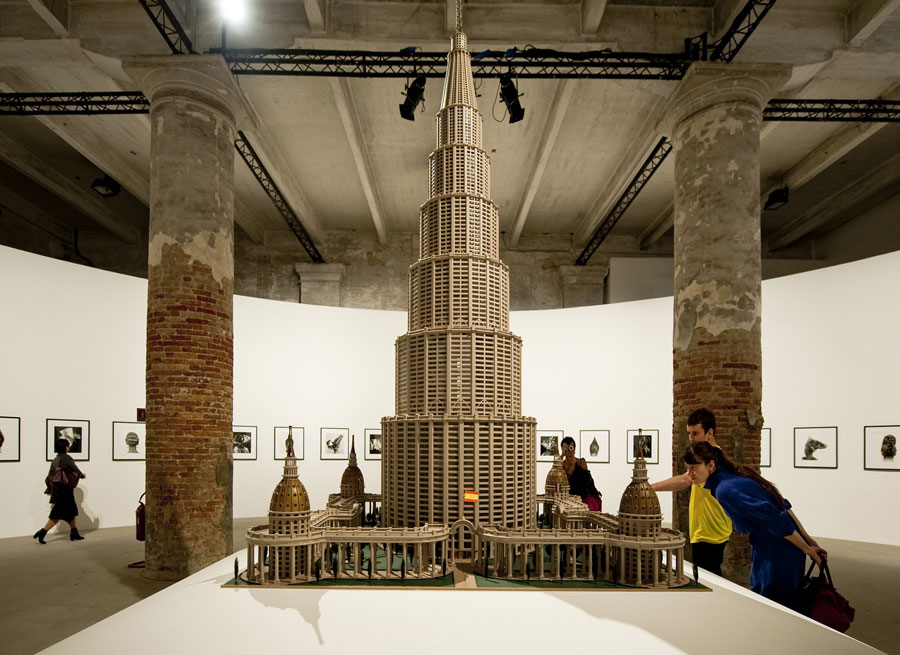 Wissen, Ahnungen und Träume der Kunst - Biennale von Venedig ...