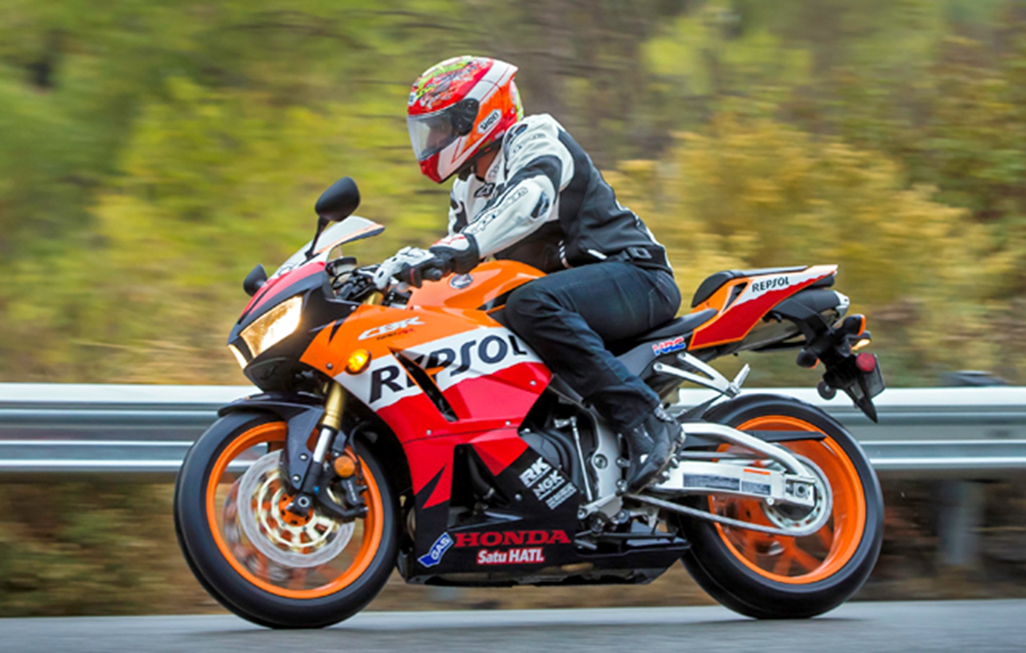 Honda CBR 600 RR: Racing ist der einzige Modus - Motorrad-Archiv 2013