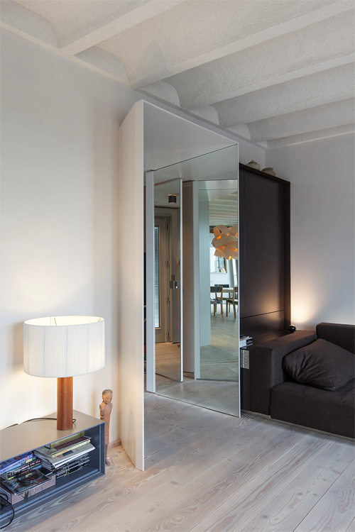 Bauanleitung zum Schmalspurspiegelkabinett - Schlüsselübergabe