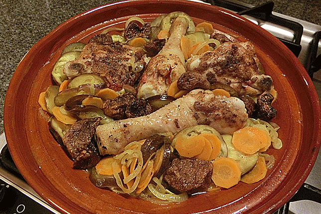 Rezept Huhn und Couscous aus der Tajine Fleischrezepte derStandard.at › Lifestyle