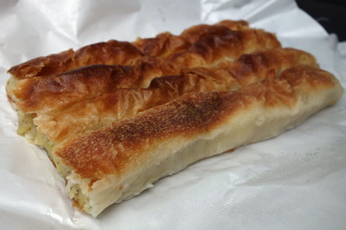 Womöglich Wiens bester Burek - Lokaltester Schmeck's - derStandard.at