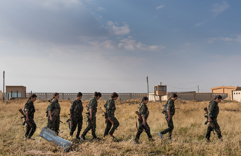 Kurdische Kampferinnen Als Ein Entscheidender Faktor Gegen Is Irak Derstandard At International
