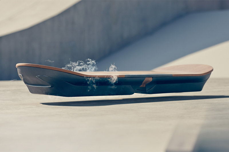 "Zurück in die Zukunft" Lexus präsentiert Hoverboard Innovationen