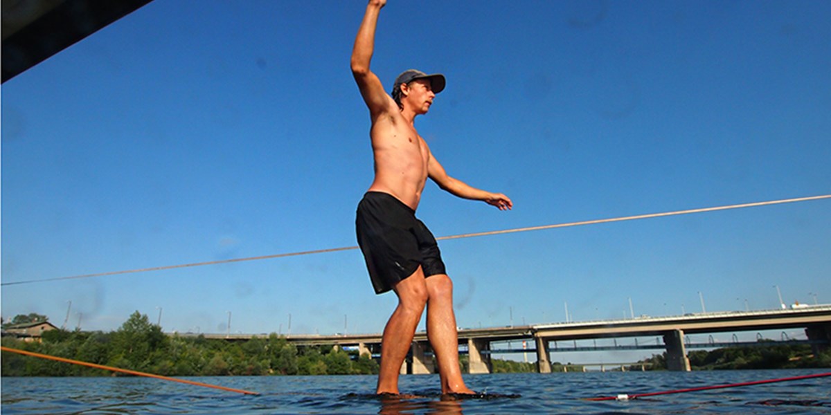 Waterline Auf dem Wasser gehen wie einst Jesus Bewegungstrend