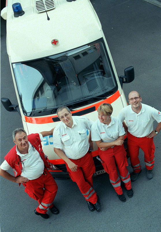 Was Sanitäter und Sanitäterinnen verdienen - Gehalt konkret ...