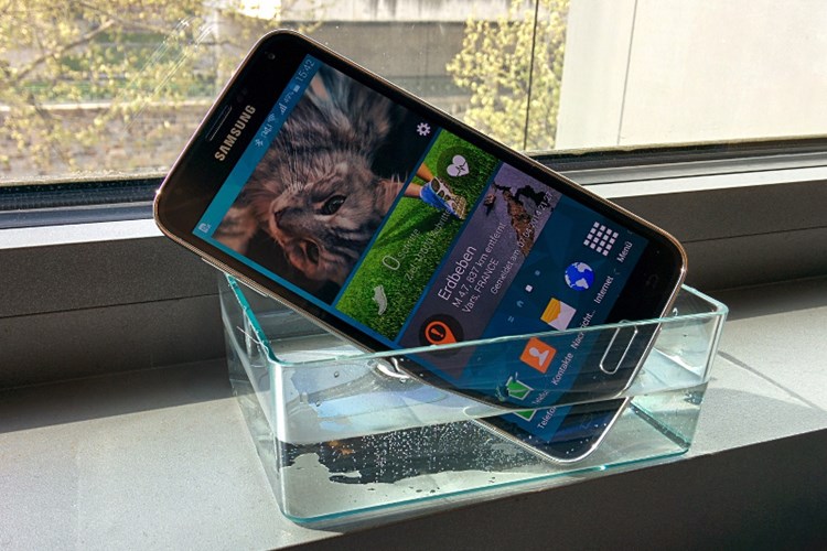 Stiftung Warentest Kurt Samsung Galaxy S5 Zum Besten Smartphone Smartphones Derstandard At Web