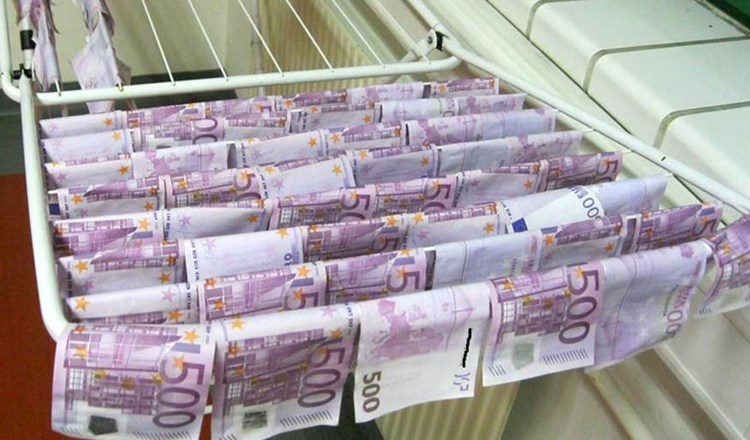 Geldwechsel Banken Zieren Sich Beim 500 Euro Schein Finanzen Borse Derstandard At Wirtschaft