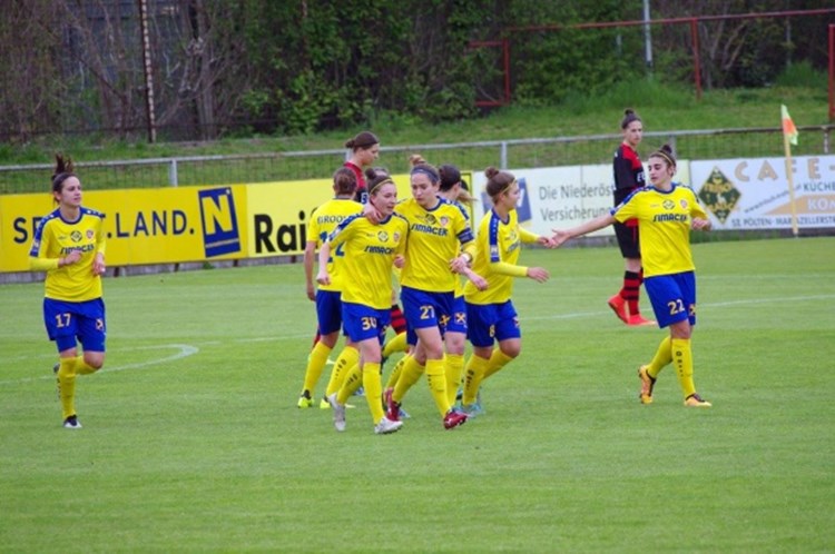 Spratzern holte erstmals FB-Frauencup - rockmartonline.com