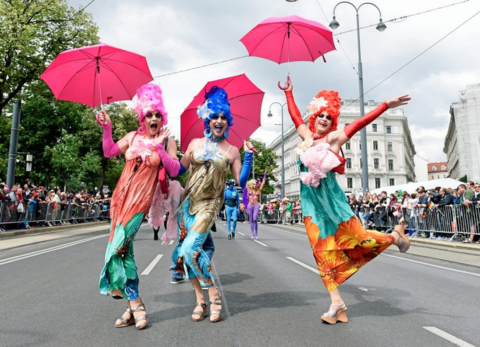 Demos am Samstag in Wien: Regenbogenparade, Gegner und ...