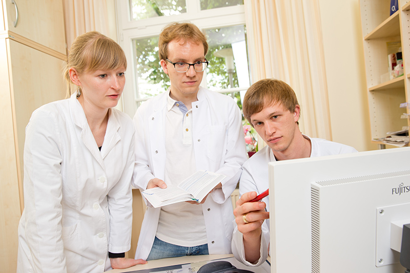 Geheimnisse Der Arztsprache Endlich Verstehen Arzt Und Patient Derstandard At Gesundheit