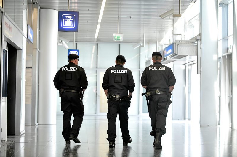 Community Polizei Wiener Polizei Sucht Sicherheitsburger Wien Derstandard At Panorama