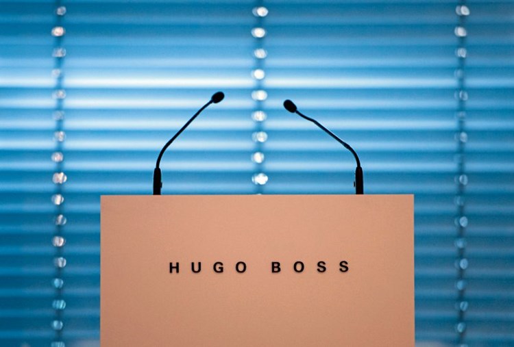 Neuer Boss Von Hugo Boss Sieht Weiteren Sanierungsbedarf Unternehmen Derstandard At Wirtschaft