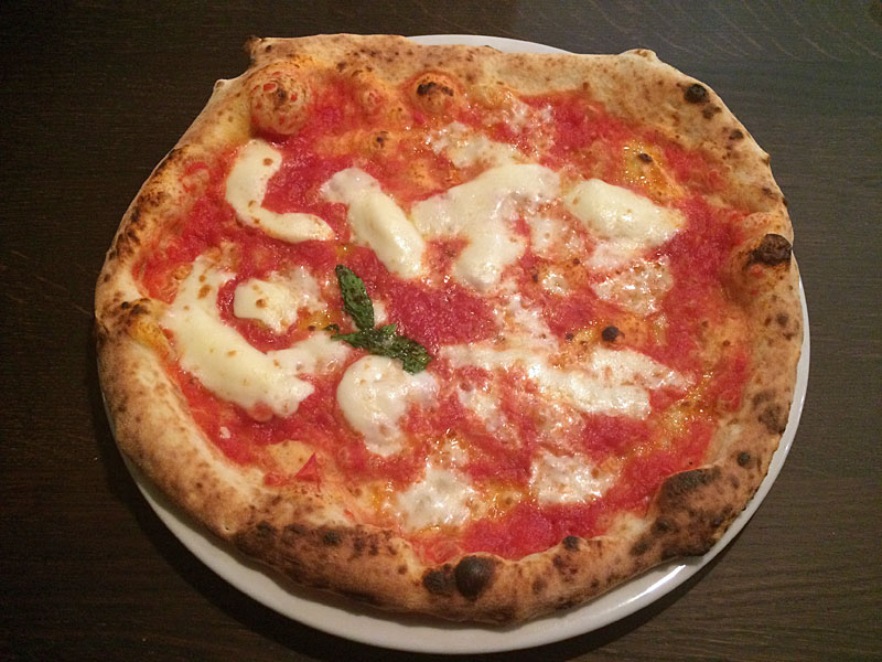 Via Toledo Die wahre Pizza jetzt aber wirklich Stranig kehrt ein