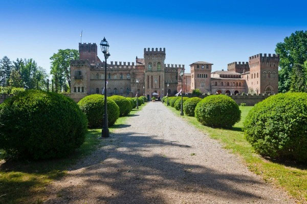 Burgen und Schlösser, die zu haben sind Luxusimmobilien derStandard.at › Immobilien