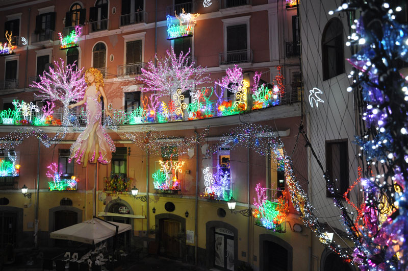 Weihnachtslichter: Von der Garage in die Welt - Unternehmen
