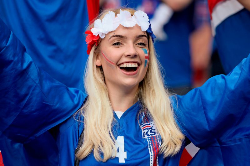 Island Gesetz Soll Firmen Zwingen Manner Und Frauen Gleich Zu Bezahlen Gender Pay Gap Pensionslucke Derstandard At Diestandard