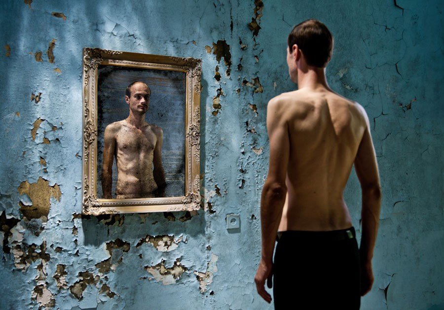 Tschernobyl Lyrische Schreckensbilder Einer Nuklearen Katastrophe Filmkritik Derstandard At Kultur