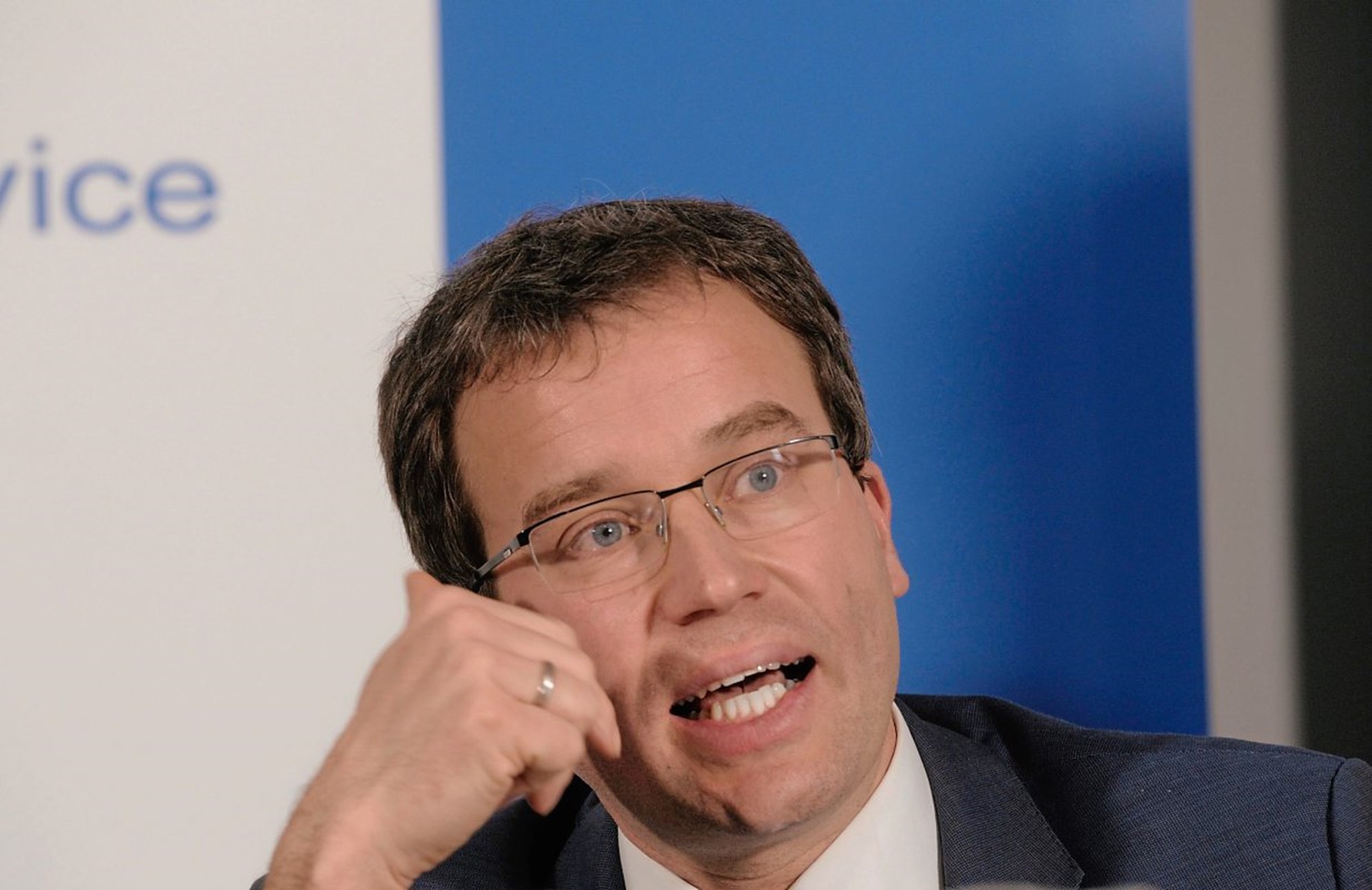 Arbeitskollegin kennenlernen