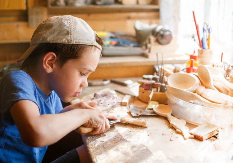 Studie Kinder Lernen Durchhaltevermogen Am Vorbild Kind Derstandard De Lifestyle