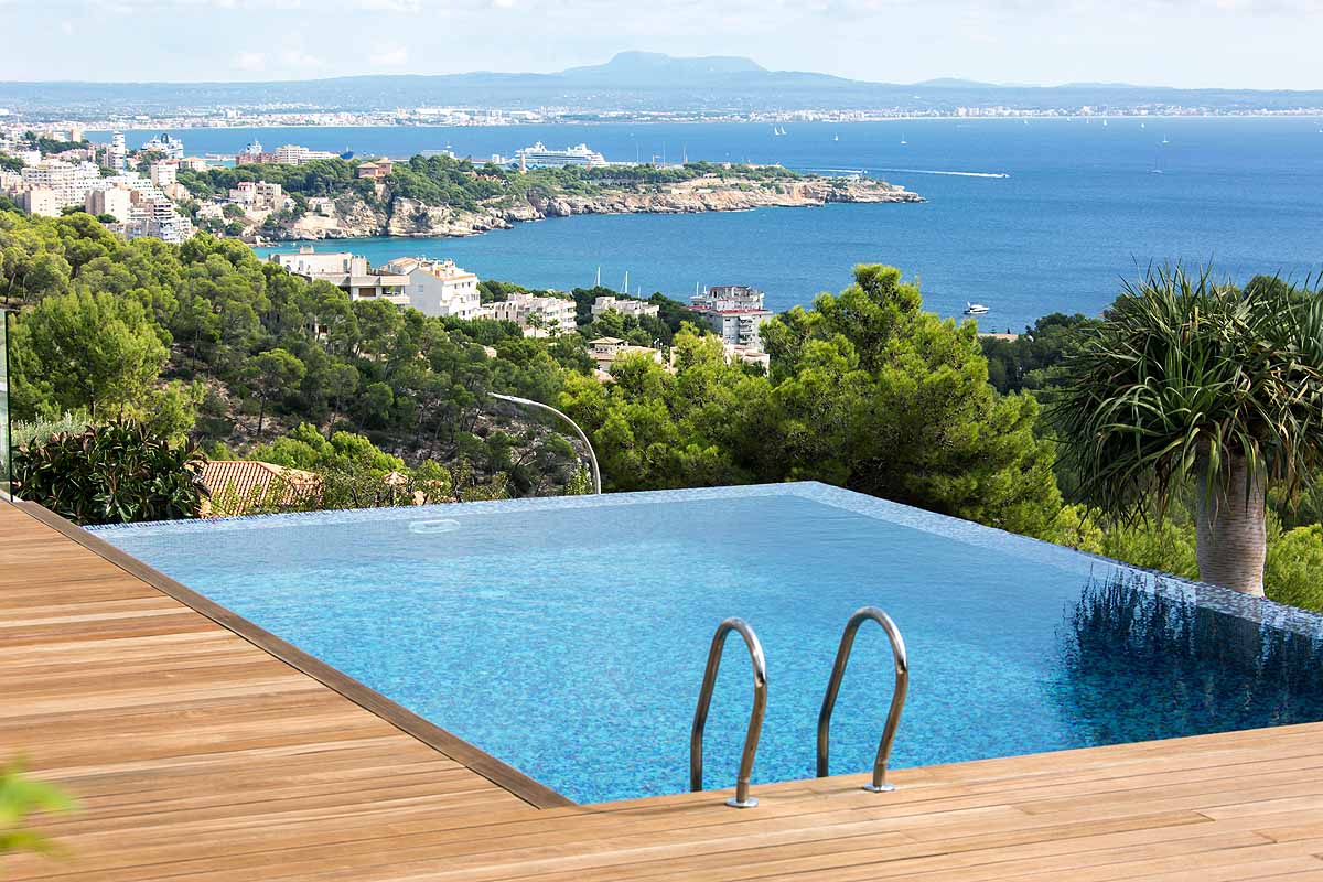 Zum Luftschlösserbauen: Luxusvillen am Wasser - Luxusimmobilien