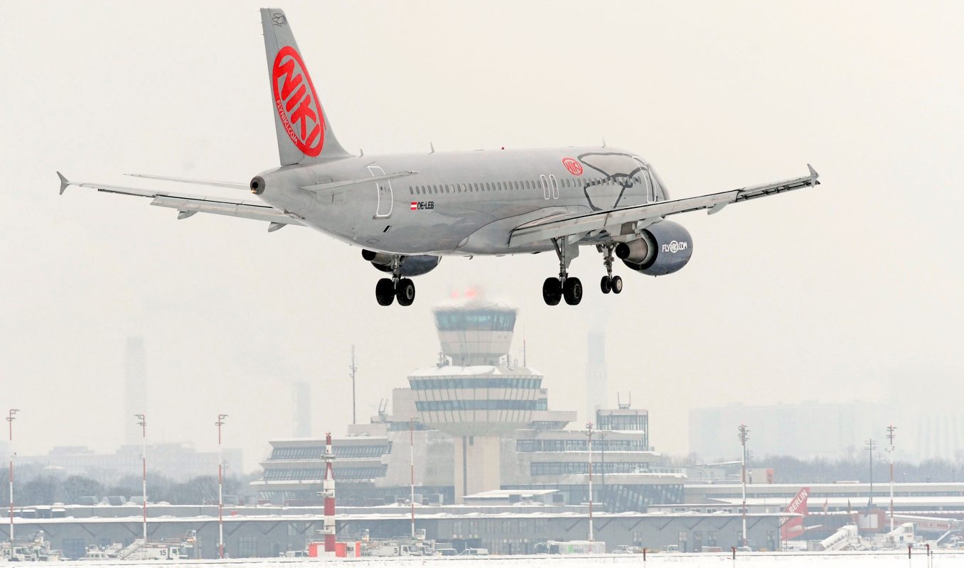 Lauda Will Niki Flugbetrieb Ende Marz Wiederaufnehmen Luftfahrt Derstandard At Wirtschaft