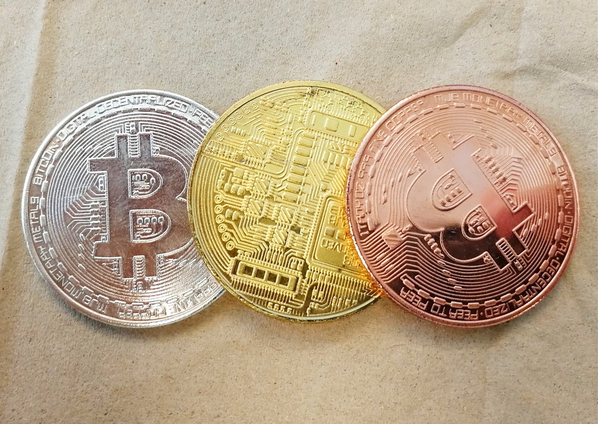 Wie Viel Sind 10000 Bitcoins Wert 100.000 Dollar wert: Wie "Wired" 13 Bitcoins "verlor" - Bitcoin - derStandard.at › Web
