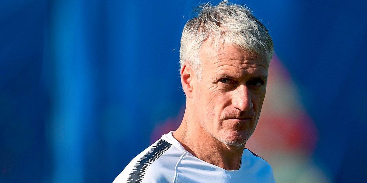 Didier Deschamps General Gluckspilz Gewinner Fussball Wm2018 Derstandard De Sport