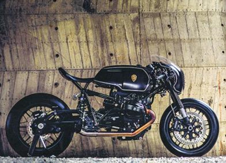 R nineT Custom: Obenauf statt oben ohne - AutoMobil ...