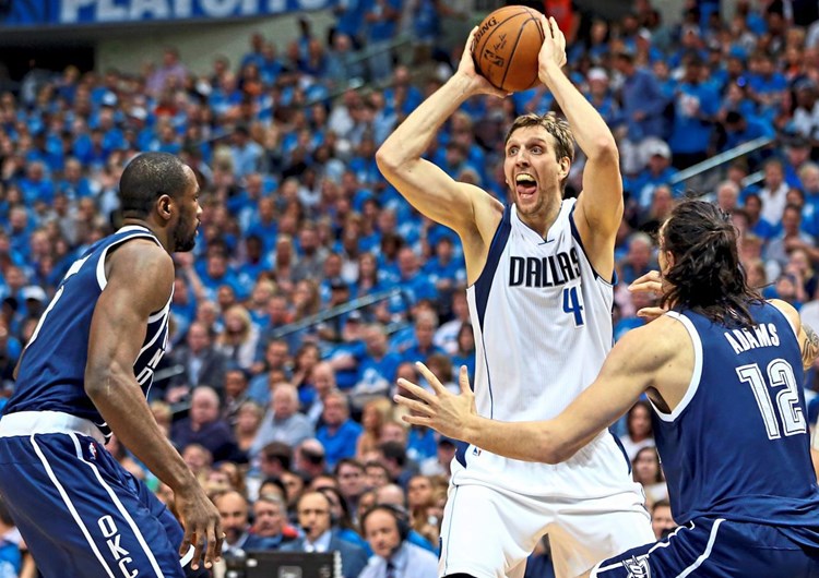 Nowitzki Hangt 21 Nba Saison Mit Dallas An Nba