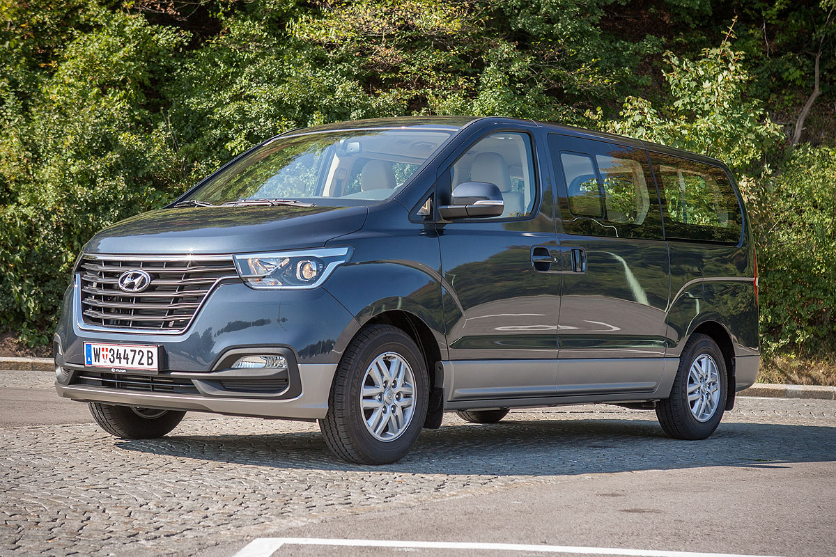 Hyundai Starex Funf Meter Kleinbus Und Fahrvergnugen Hyundai Derstandard At Lifestyle