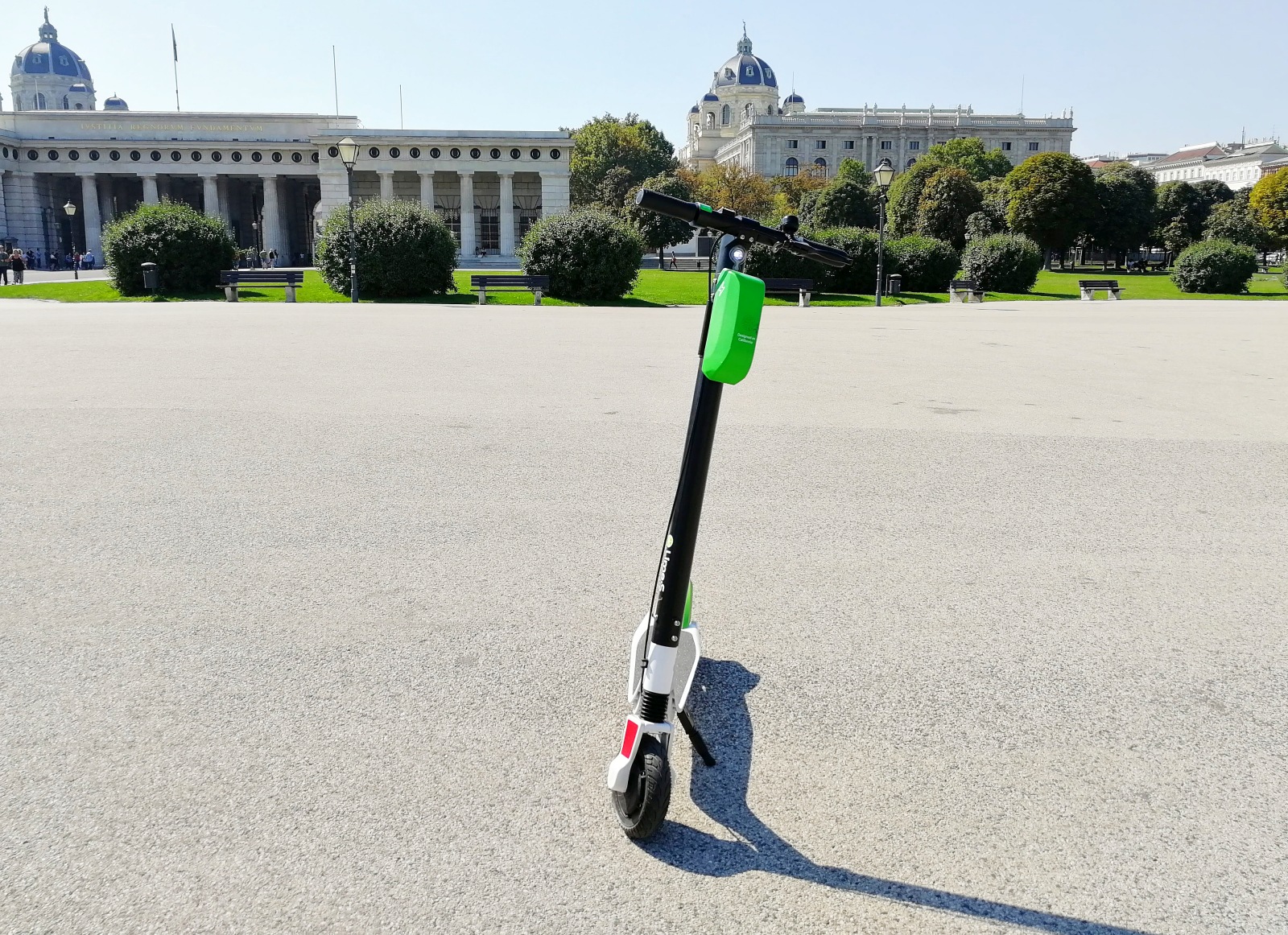 Bald in Wien So fährt sich der EScooter von Lime Innovationen