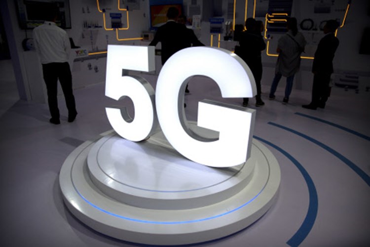 Italien Erwartet 5 5 Mrd Euro Aus Auktion Von 5g Mobilfunklizenzen Telekom Derstandard De Web