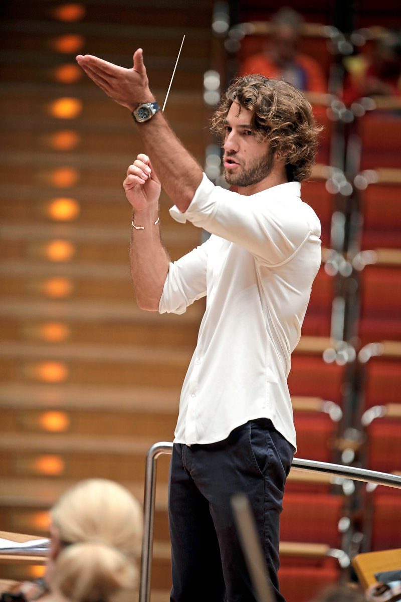 Das ORFRSO Wien unter Lorenzo Viotti Konzerte derStandard.at › Kultur