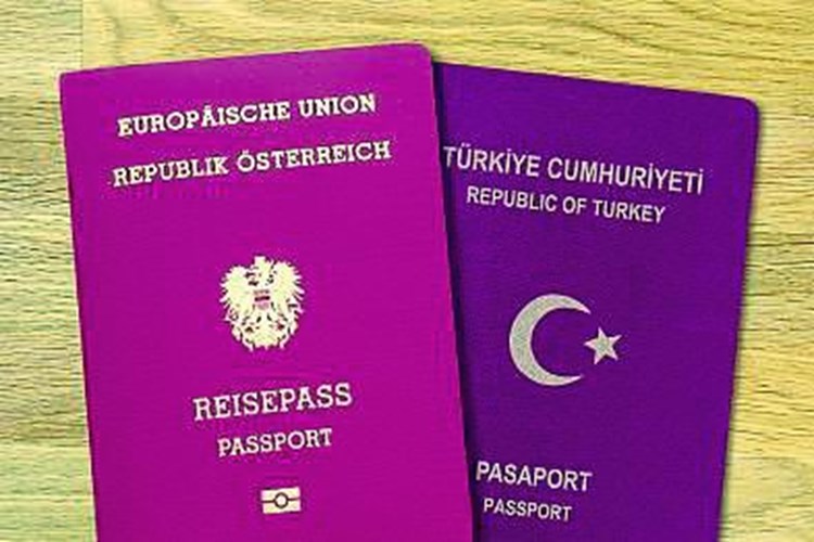 Hochstgericht Bestatigt Passentzug Fur Austroturken Sachpolitik Derstandard At Inland