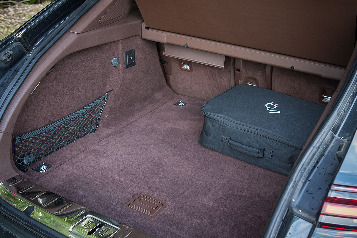 Porsche Panamera St E Hybrid Porsche Derstandard At Lifestyle