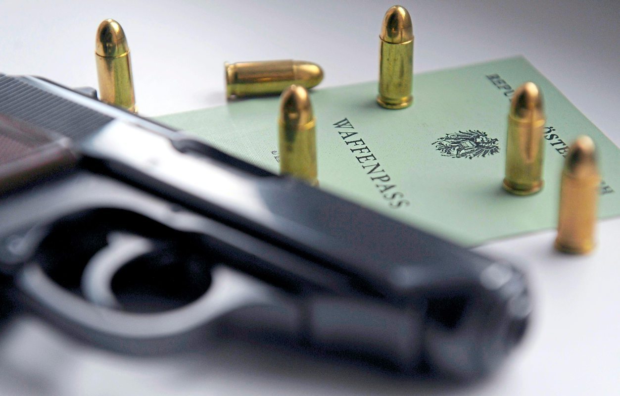 Waffengesetz Warum besitzen Sie eine Waffe? Gesellschaft