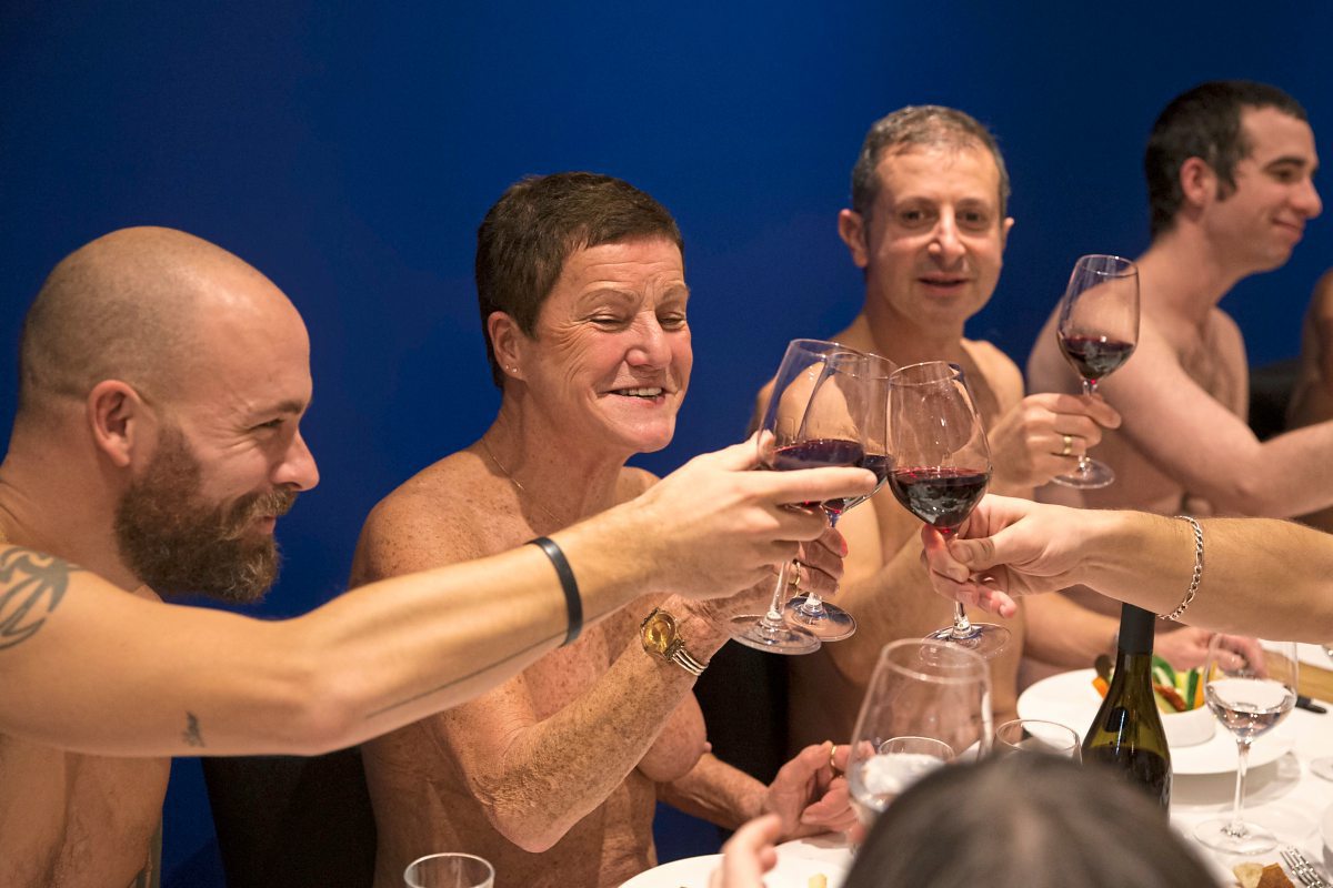 Pariser Nacktrestaurant muss schließen - Essen & Trinken ...