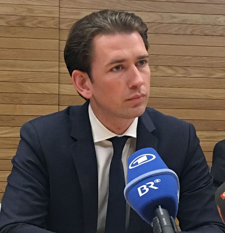 Ein Bild von einem Kanzler: ARD-Doku über Sebastian Kurz ...