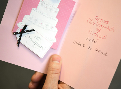 In Wien Gab Sich Erstes Gleichgeschlechtliches Paar Das Jawort