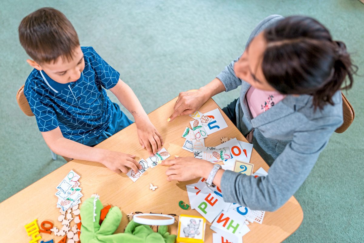 Logopadin Es Gibt Fast Nur Teilzeitstellen Therapie Medikamente Derstandard At Gesundheit