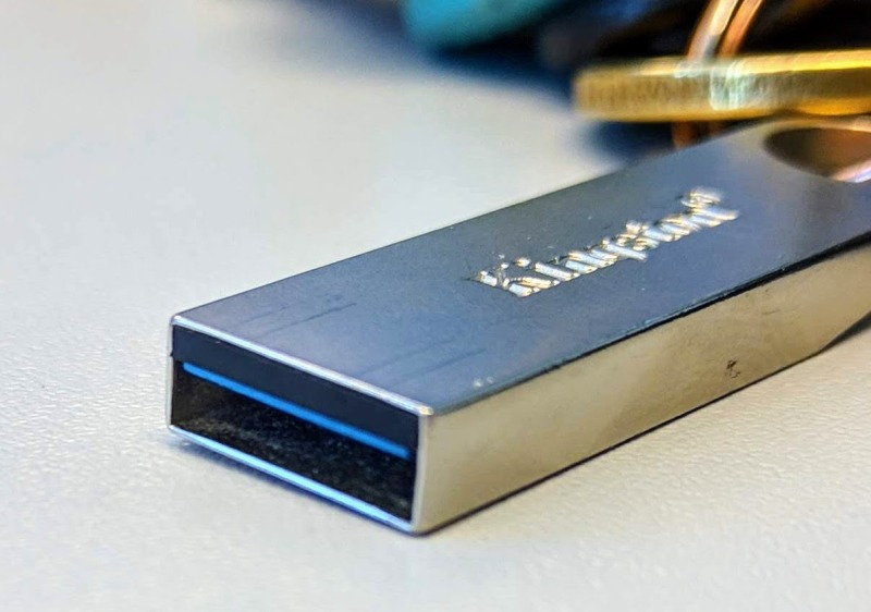 Windows 10 lässt USB-Sticks gefahrlos abstecken - Microsoft - derStandard.at � Web 10 usb sticks