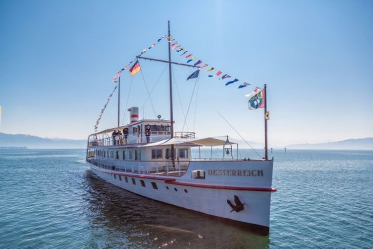 Nostalgie Pur Wie In Den Zwanzigerjahren über Den Bodensee