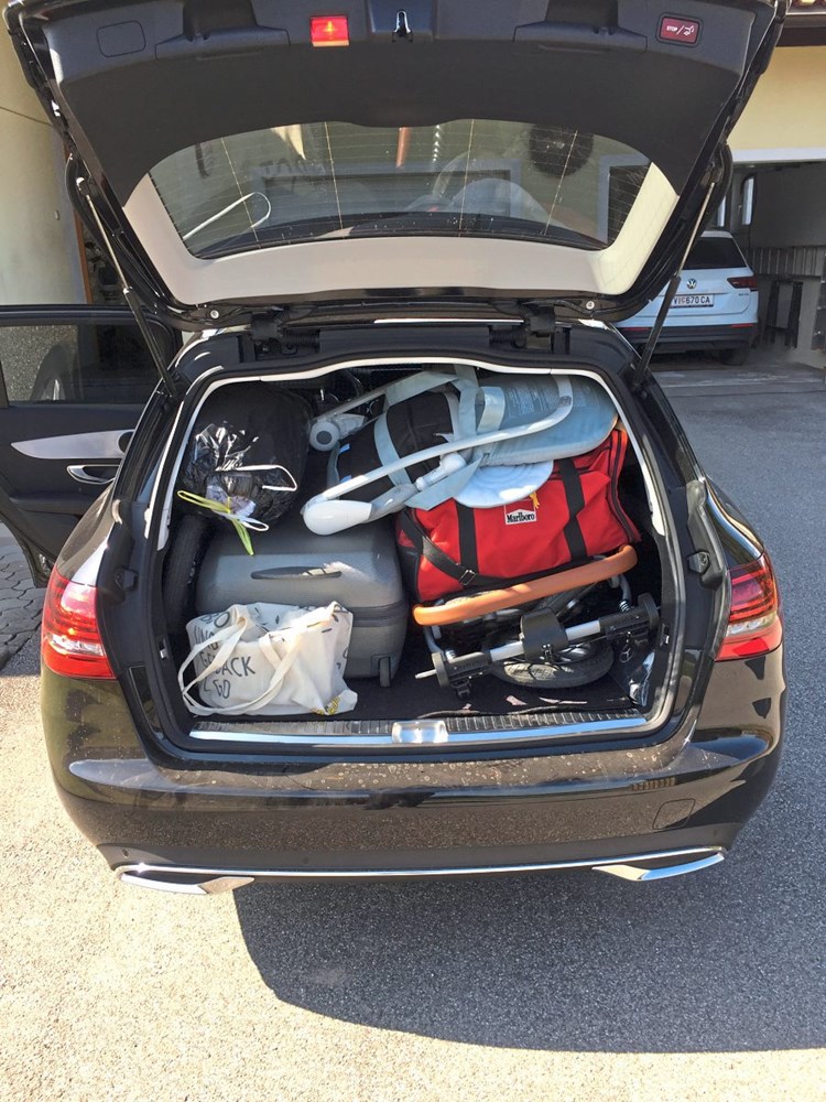 Mercedes Benz C180 T Platz Fur Die Brave Familie Mercedes Benz Derstandard At Lifestyle