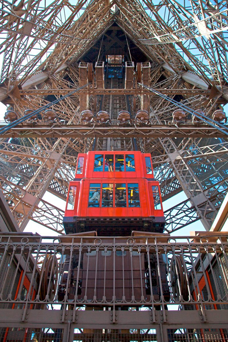 Der Pariser Eiffelturm Fakten Rund Um Die Dame Aus Eisen