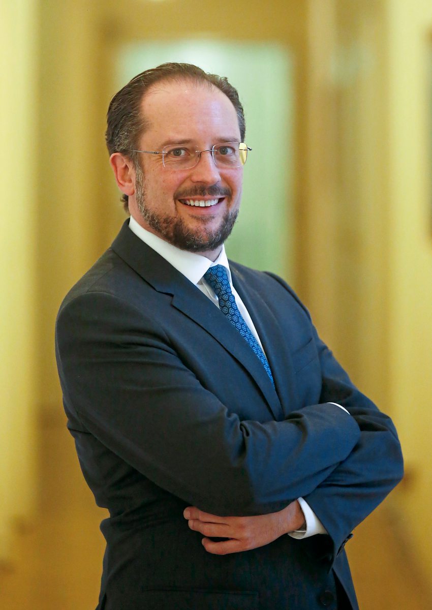 Sechs Frauen, sechs Männer: Das ist die Ministerliste des Kabinetts